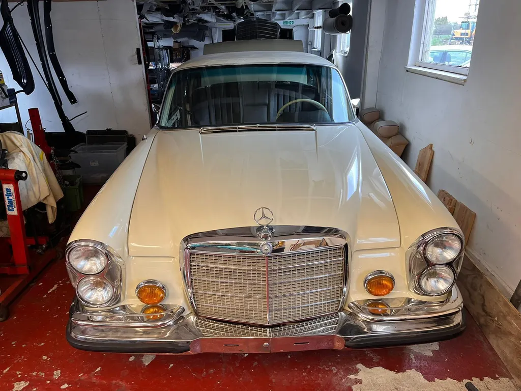 Mercedes benz 280sl w111 automatic 3.5 left hand drive nru2pxtyhhrkceoqov6a3