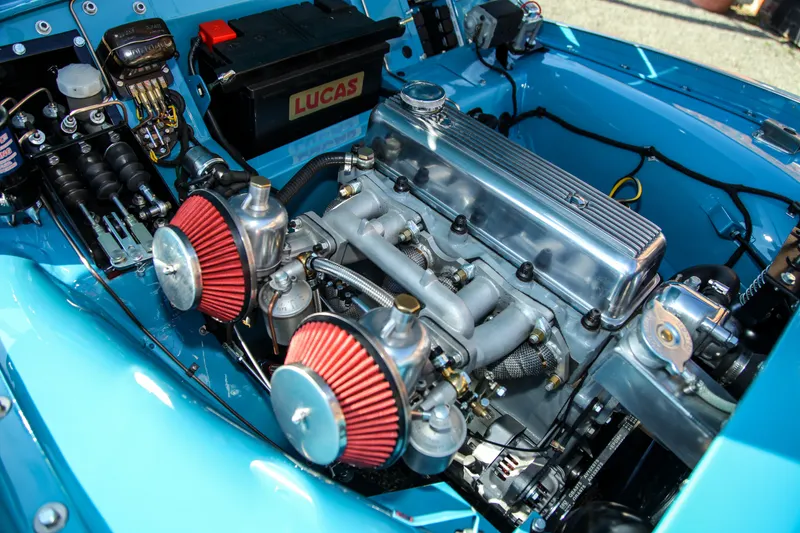 Triumph tr3a gyrkn3izjxrlvs2szwcoy