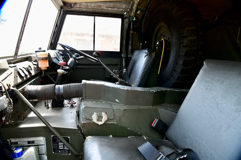 Land rover forward control 3.5 litre v8 owm 37nn5nfvovm7k gzu