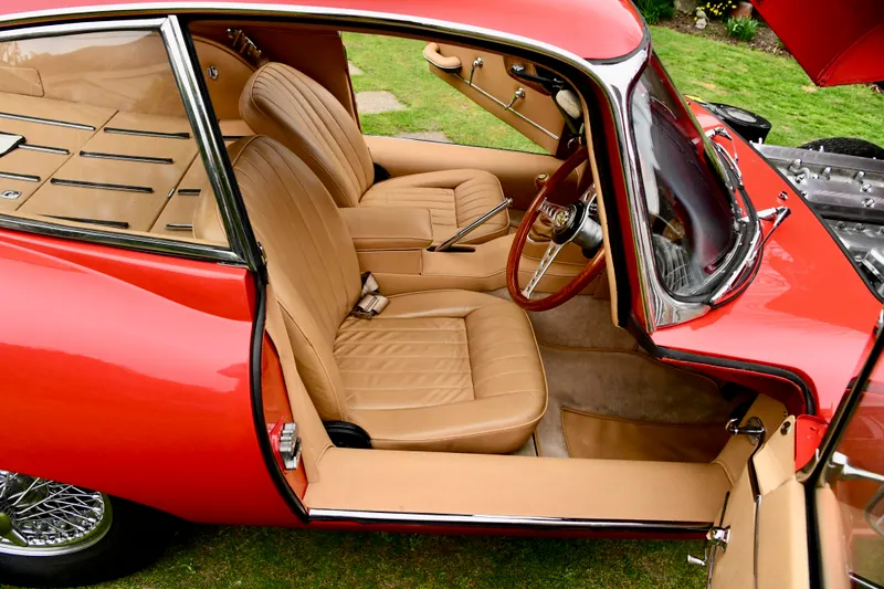 Jaguar  e type 4.2 litre series 1.5 fhc 7n0adcvntgwtyi pd0nna