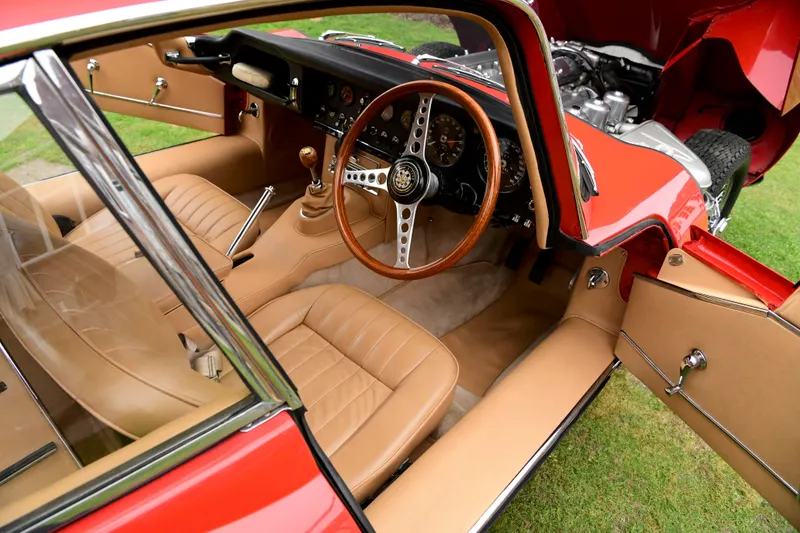 Jaguar  e type 4.2 litre series 1.5 fhc k ou8hvbofoqly7pq mnt