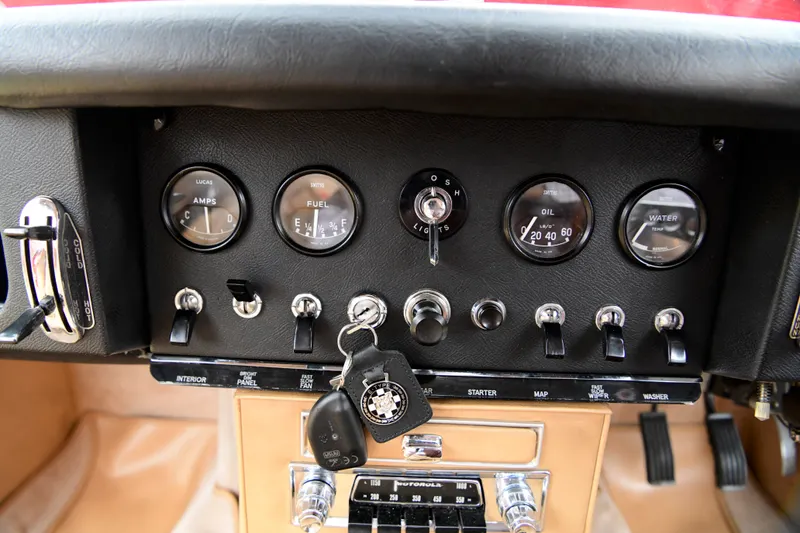 Jaguar  e type 4.2 litre series 1.5 fhc qrjjdf7brxce gwnej5c4