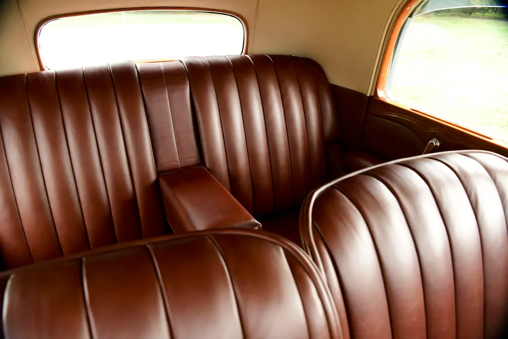 Rolls royce phantom ii continental close coupled sports saloon ia6gu2ii1o3vpkqeb9kx6