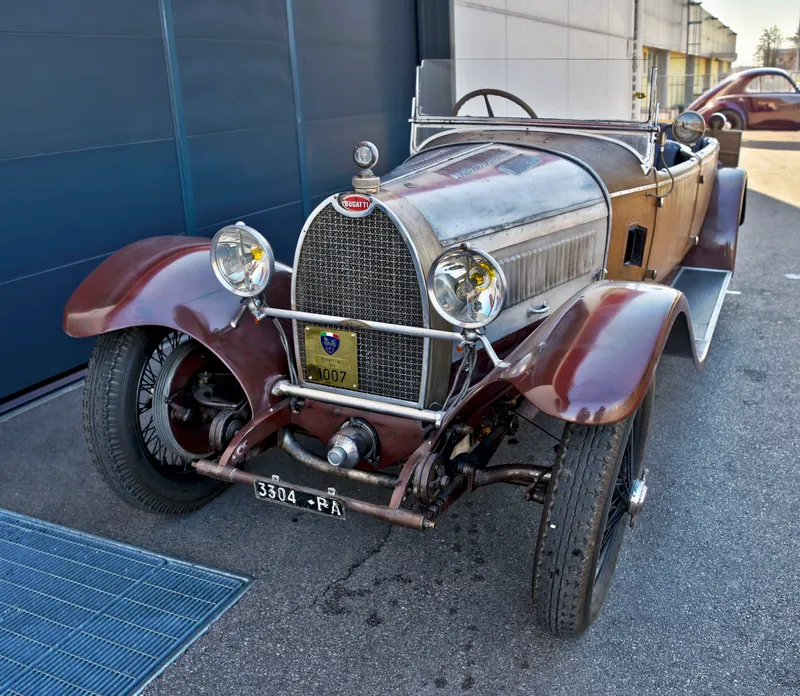 Bugatti type 44 tourer by ghia. jzvcmw imvihsjiedwdn7