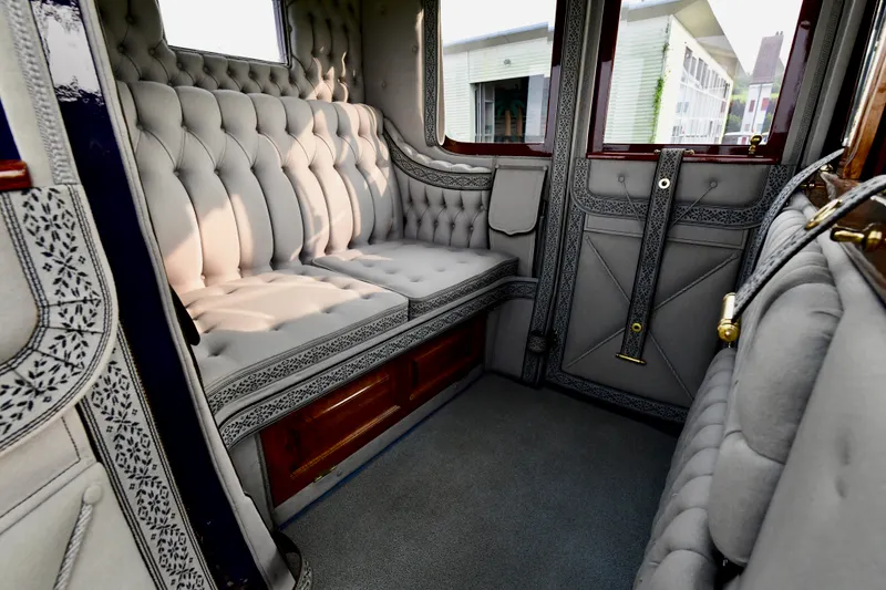 Renault cc 3.6 litre open drive limousine. goq2xd66wsz1fezt4yhol