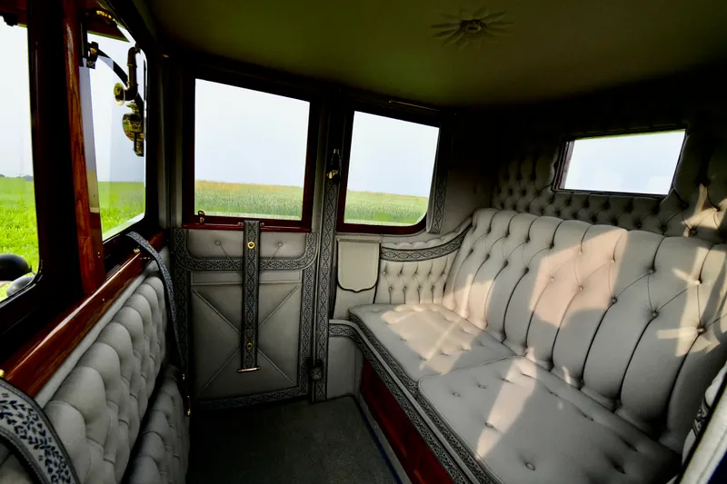 Renault cc 3.6 litre open drive limousine. rgzqziq6tmgbai9q6l3nb