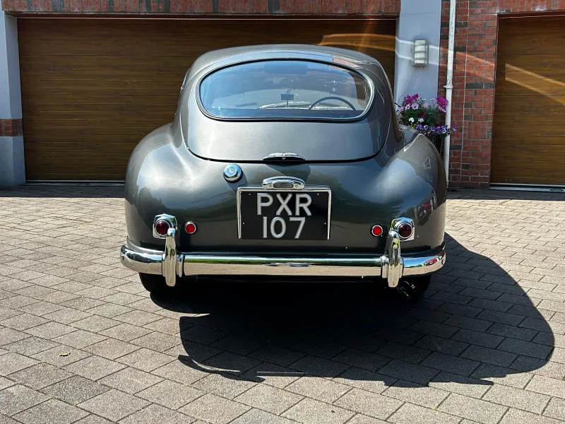 Aston martin  db24 nnlgct7rg3x1zdtg0ezvo