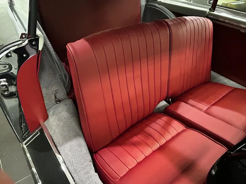 Aston martin  db24 zcmks9ztg38x 8ogkaqd0