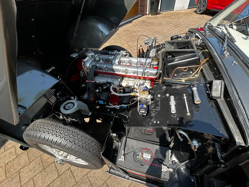 Aston martin  db24 jzb7oqi8 1r69o7h7qbec