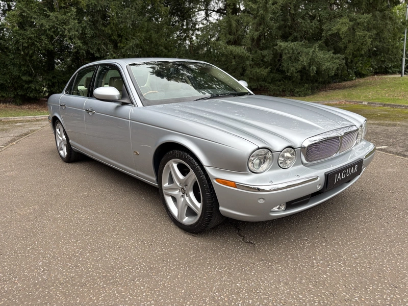 Jaguar xj asmyi4 jsfnoyxs0dphud