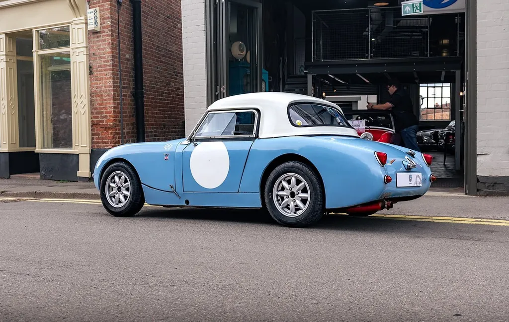 Austin healey sprite 8ujrxhe2bnu f6r13y68p