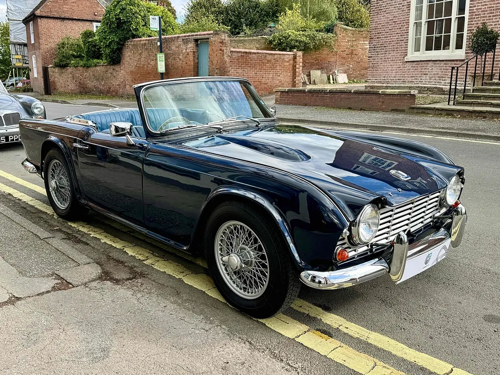 Triumph tr4 isthygs0kgi91hlxoowbm