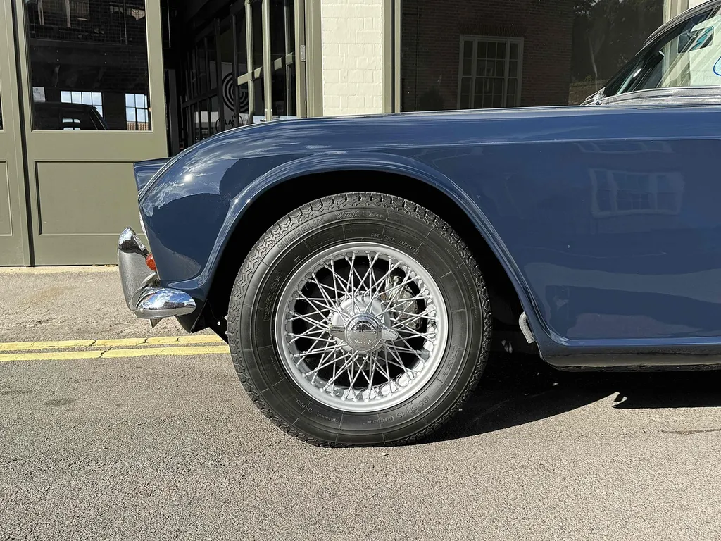 Triumph tr4 xqnovqrrjd884ga jwul3
