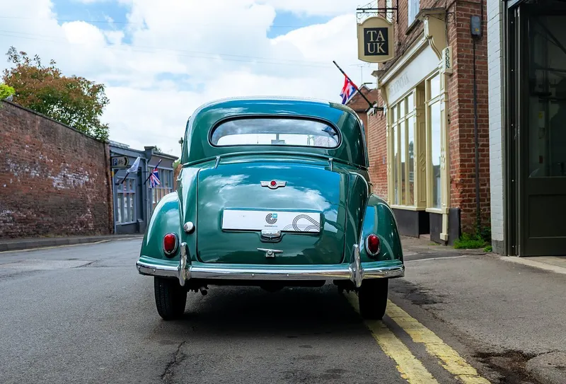 Morris minor yveanwybw3hhug8rms vd