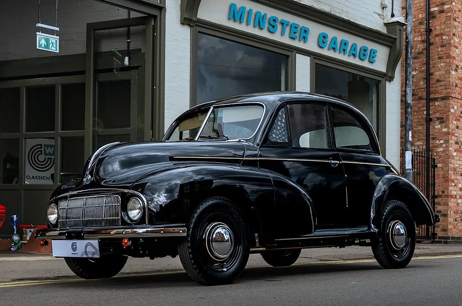 Morris minor lowlight qpuvjdb8svwbluyw2w8lt