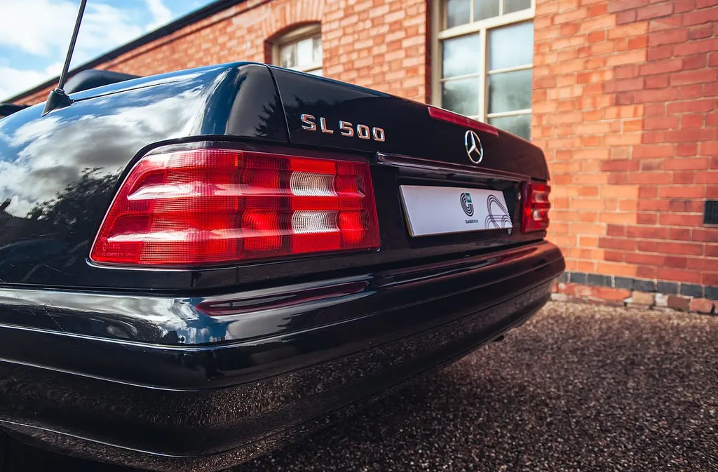 Mercedes benz sl 6rfcbcqb8j6qmsm 4cxlv