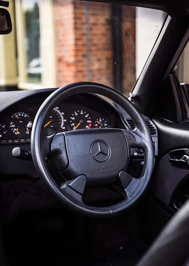 Mercedes benz sl qchravkpr8qtxbnkjwq8b