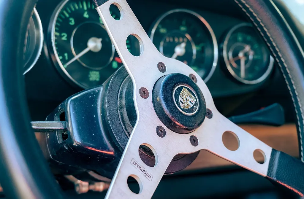 Porsche 911 f5v1m 2uw28yh1hwdn2hs