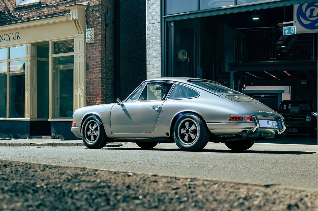 Porsche 911 q i0a6yhwbmt6wbjxfoww