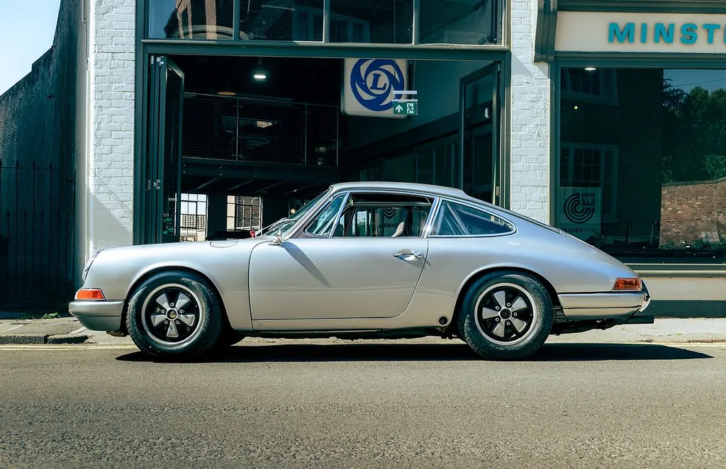 Porsche 911 u67xscodg4dvjqbavljxu