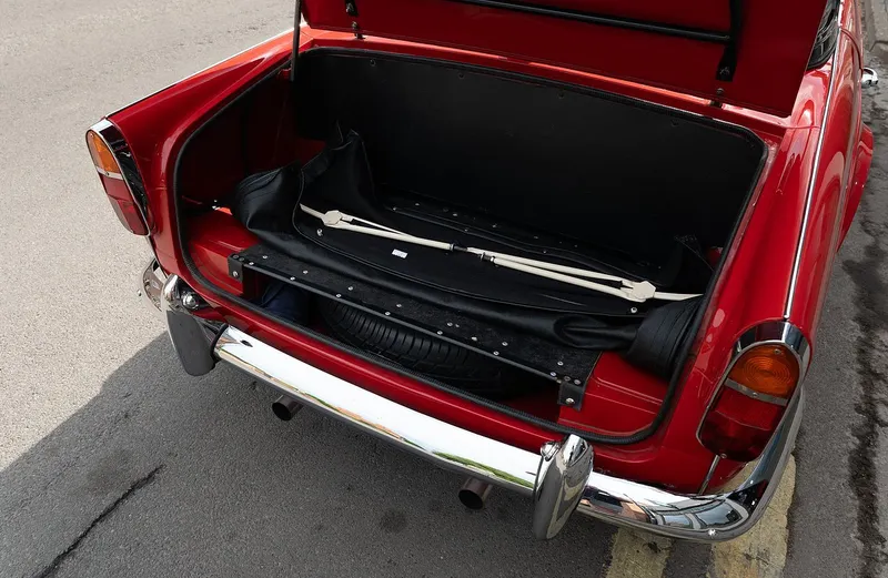 Triumph tr4 v8 powered aerj5sgm e kc2v8rakps