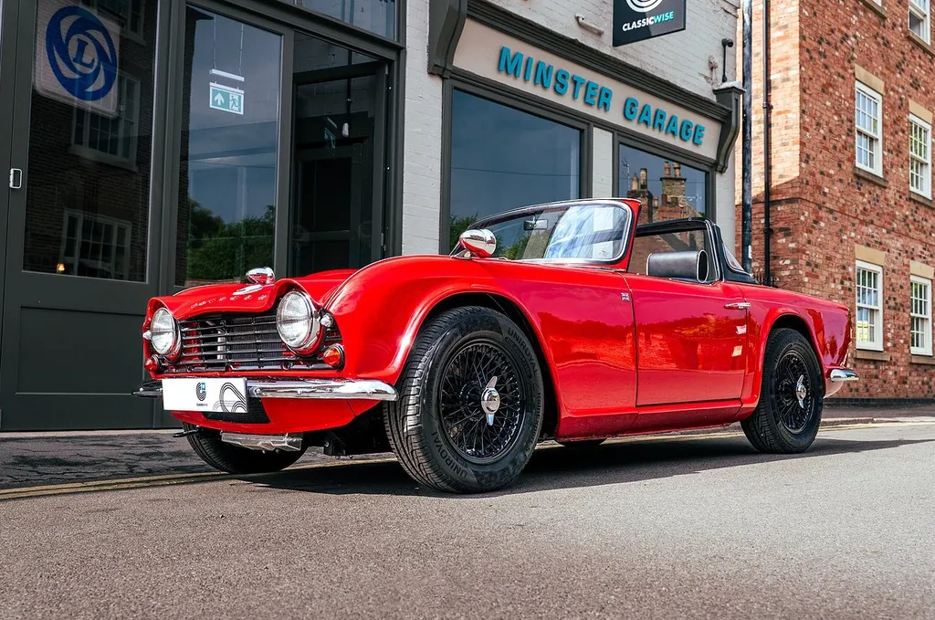 Triumph tr4 v8 powered cnyoanbqqwctkjrxjxfju