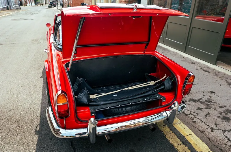 Triumph tr4 v8 powered tnfvf ltfuwe9k8ixbjcg