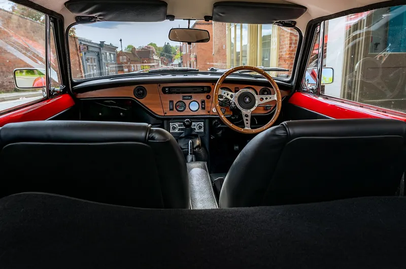 Triumph gt6 xt6 ll5bgqcyxoiwc5brd
