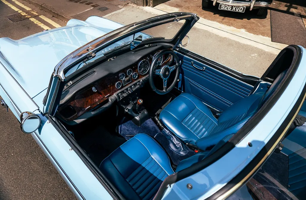 Triumph tr4a bn5matflyp5nii9s8hgyn