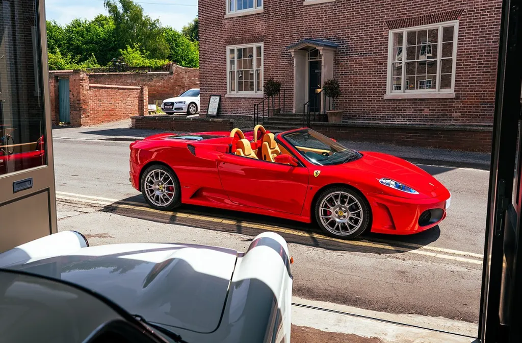 Ferrari f430  a47dvbfh3tdcdhm1hydhk