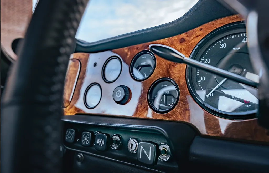 Triumph tr5 xiphvjb v9ijvfkwpm b6