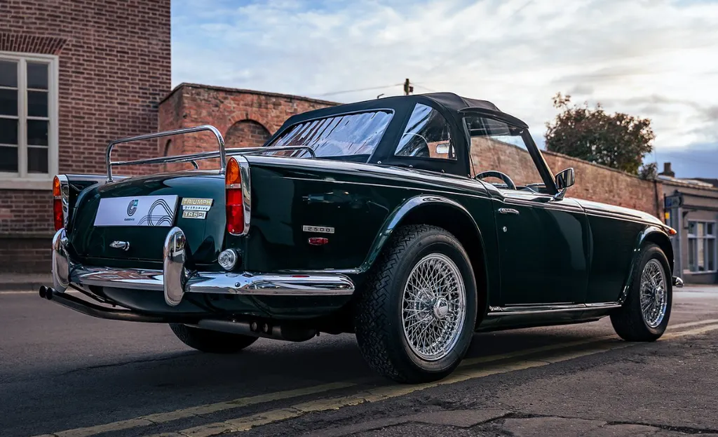 Triumph tr5 dtx7r8jimlsdgouo7gcck