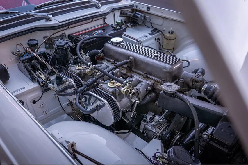 Triumph tr4 it004w148ivqm82mmhs9c