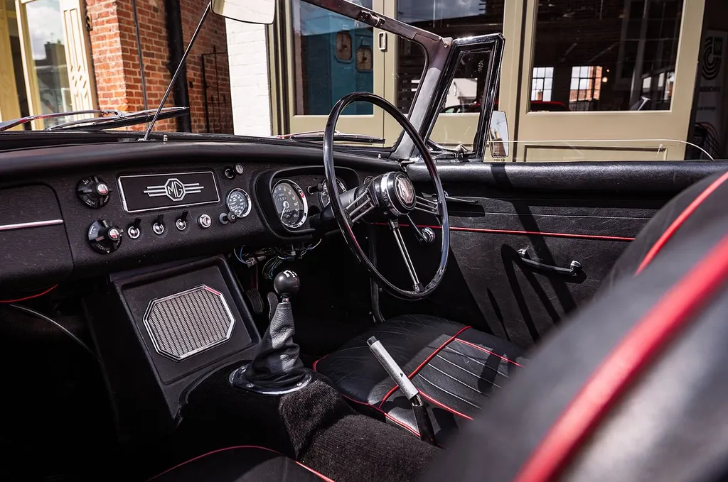 Mg mgb roadster h1omywenp9761ypck6dhg