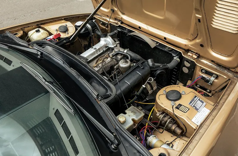 Triumph tr7 hkrtmlida4wpjn nrpapx