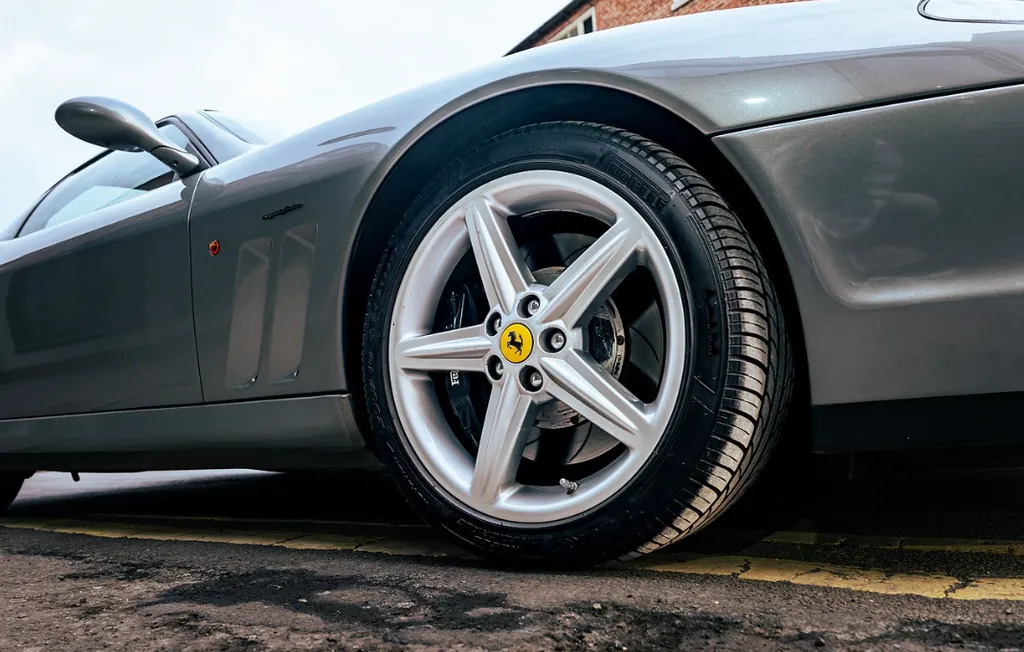 Ferrari 575m uquo9lk75 skwioc5gy64
