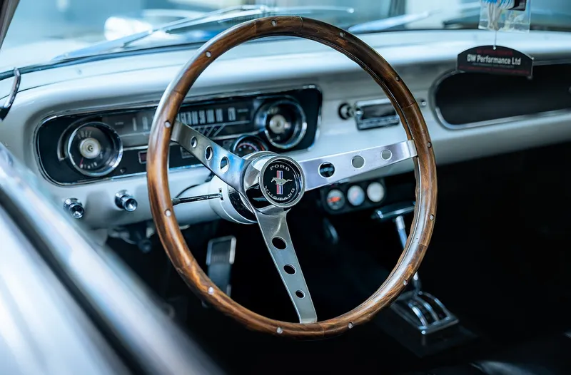 Ford mustang urduwae0z2zgygrfqpnm9