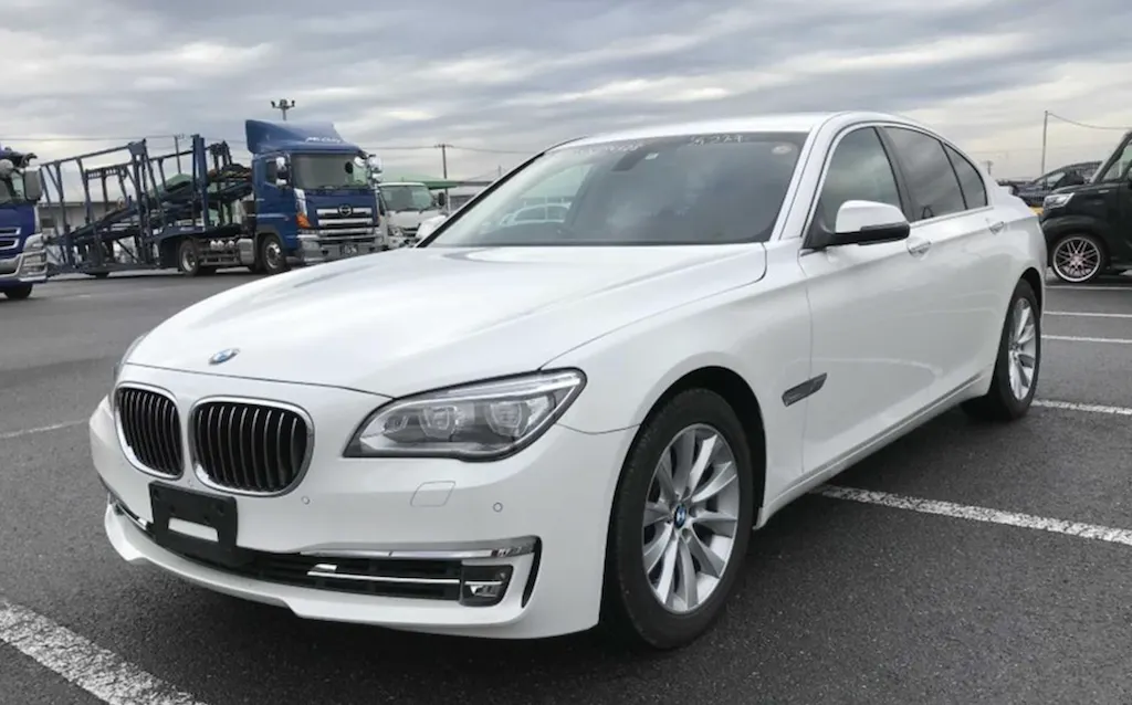 Bmw 740i  wpiwjtrrietjvq xifpx