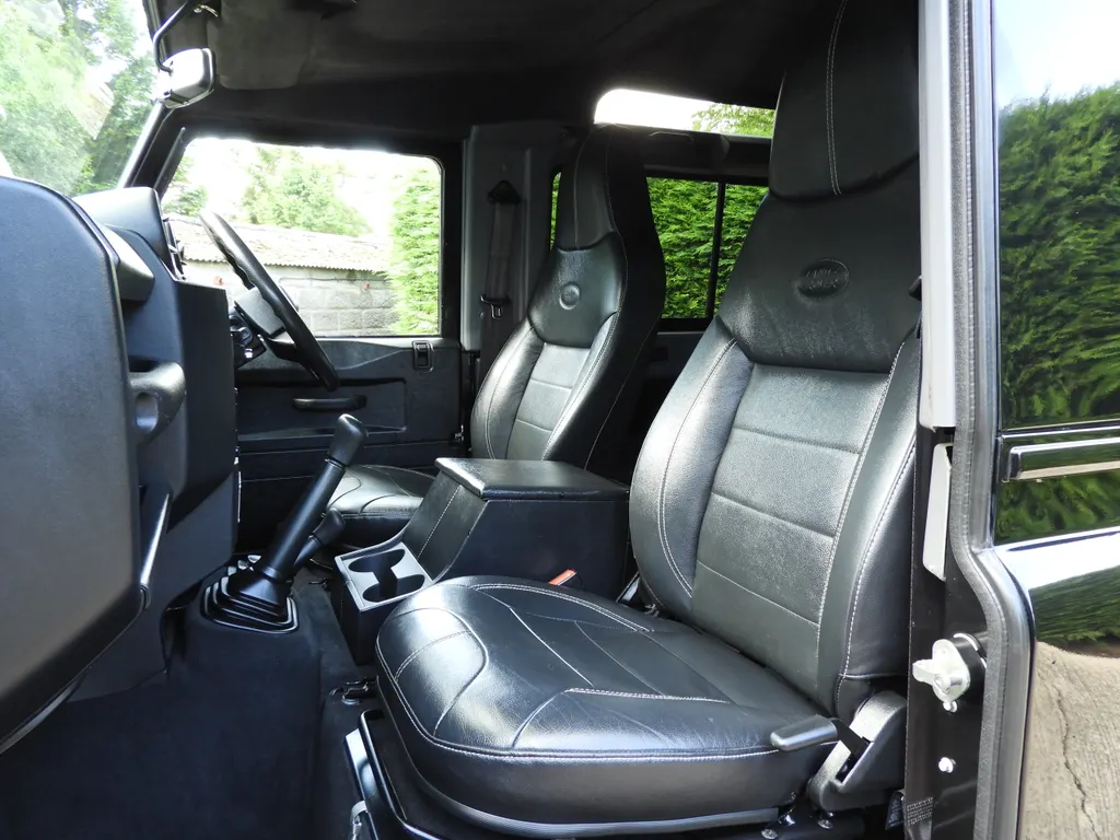 Land rover defender hjddnzfbs  e8y f9sl 3