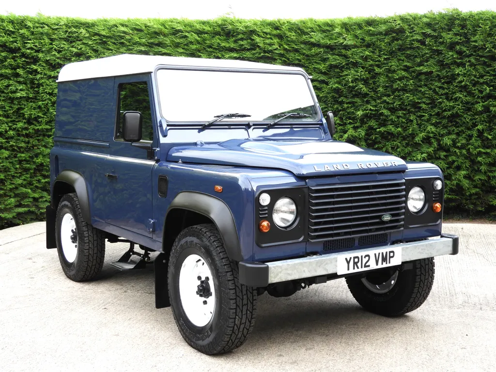 Land rover defender hruou ly34n5i5hhbtyfz