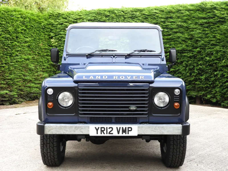 Land rover defender qe6th4fxidz6iqyjh0vuu