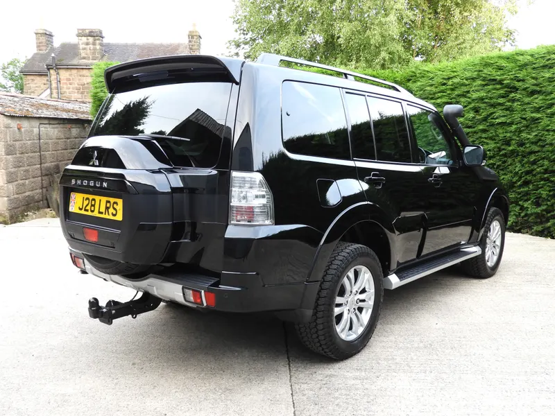 Mitsubishi shogun 0rk se 0wngtnhooidh38