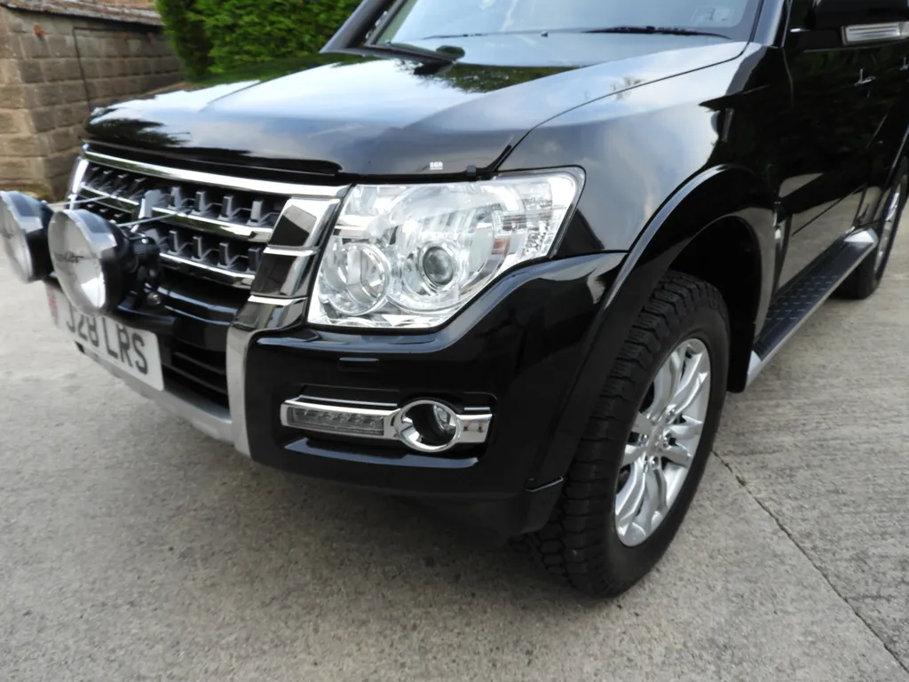 Mitsubishi shogun 5l9 lvcgtwpa 2b6nb628