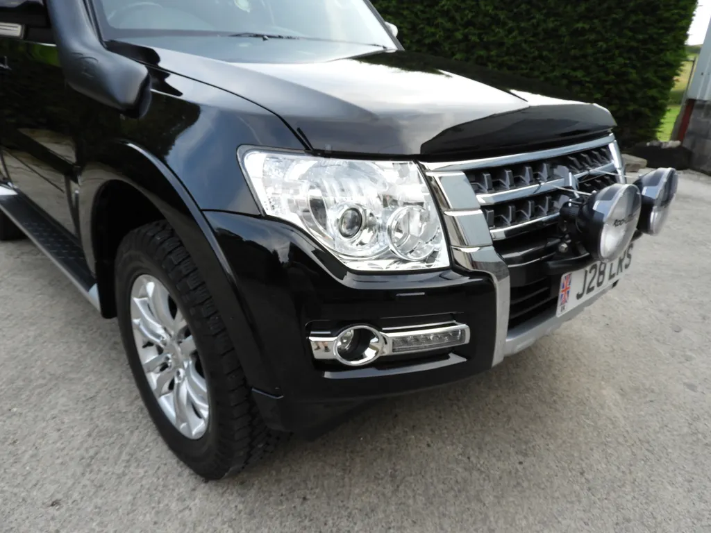 Mitsubishi shogun h4b2aizxxojcgy vri8pf
