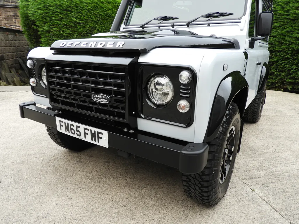 Land rover defender jf1ryybj5nrugdbkfyhgl