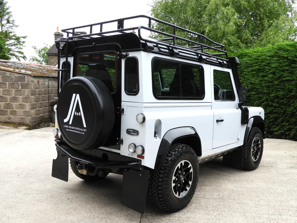 Land rover defender hl8fnx935btsywqlk vsn
