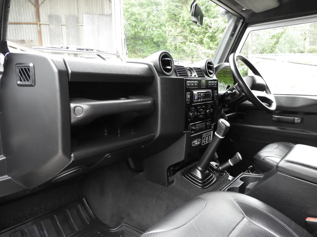Land rover defender zgs 4dg8 o fazpyemw5c