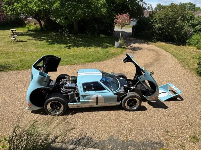 Ford gt40 alsmtih737atkcc9anwyb
