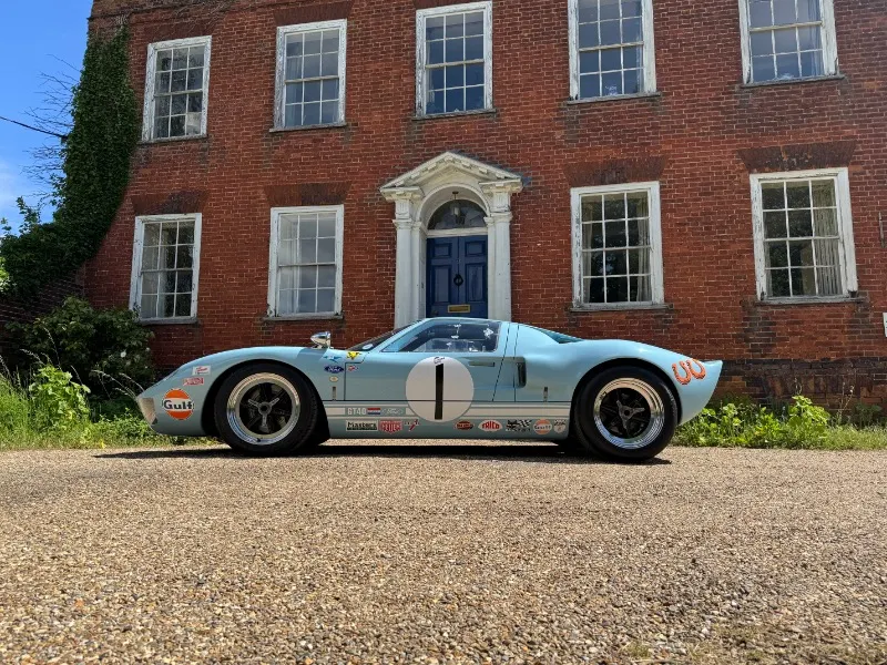 Ford gt40 if1jfbfyczklr8qkdyy05