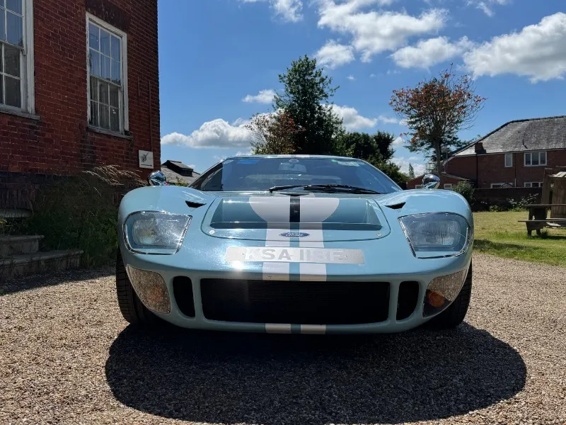 Ford gt40 jy51dycuvc8zudphfr20j